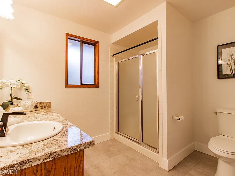 2351 Todd St — Photo 26