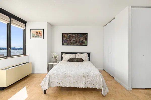 Rented by Compass | media 15
