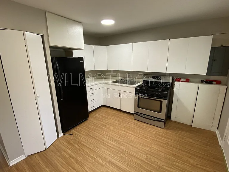 7910 Roy Rd — Photo 5