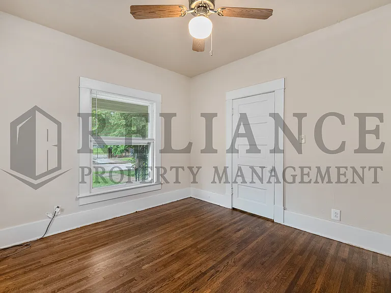 1405 S Ida St — Photo 13