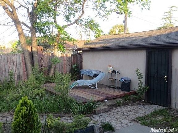 5th image of 3500 41st St
