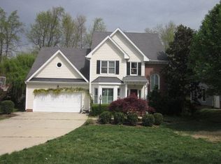 9104 Deershire Ct, Raleigh, NC 27615