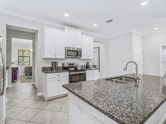 5th image of 4739 Coachford Dr