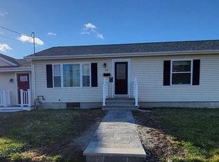 23 Pineridge St, New Bedford, MA 02740