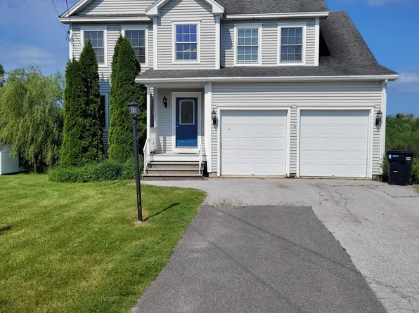 96 Lasalle Dr, Bangor, ME 04401