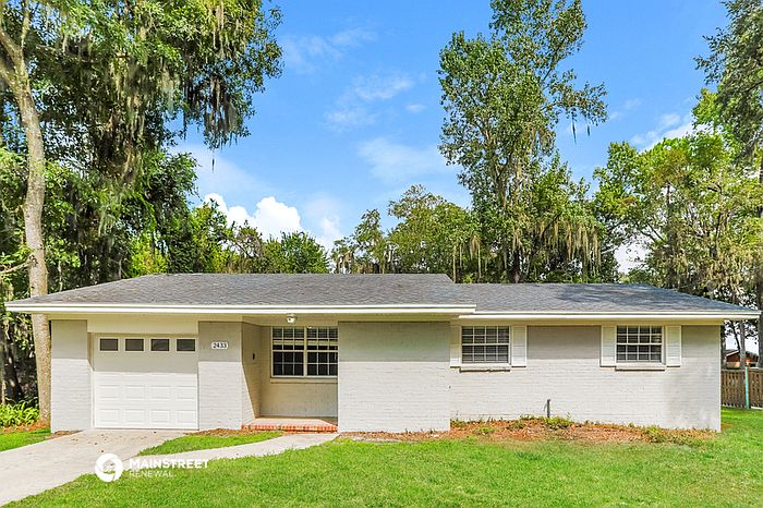 1st image of 2433 Dogwood Ln
