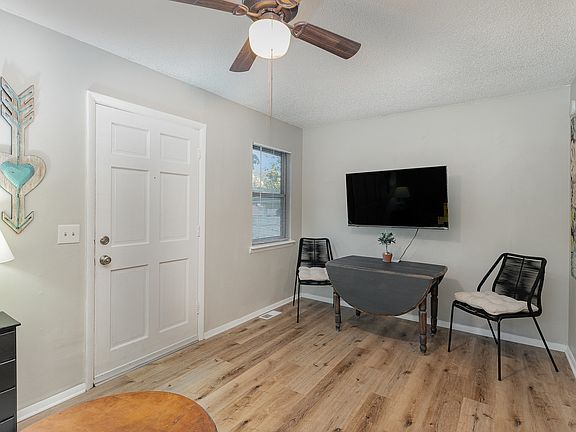 5th image of 341 Valeria St
