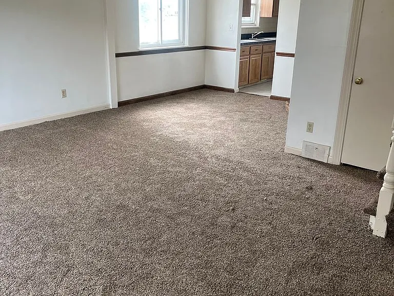 16246 Edgewood Ave — Photo 5
