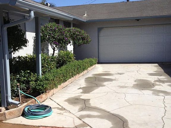 2nd image of 4629 Tajo Dr