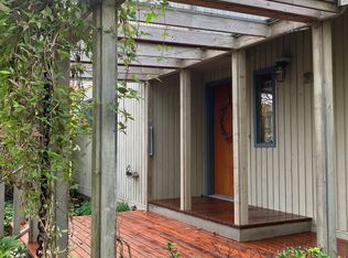 710 Wilson Ave, Bellingham, WA 98225