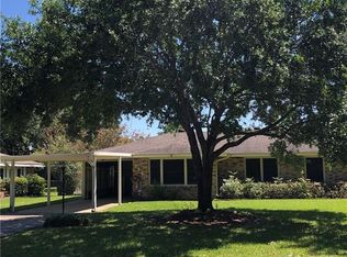 329 Crestwood St, Lake Charles, LA 70605