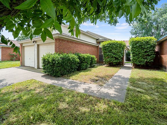 4th image of 4734 Poppy Dr E
