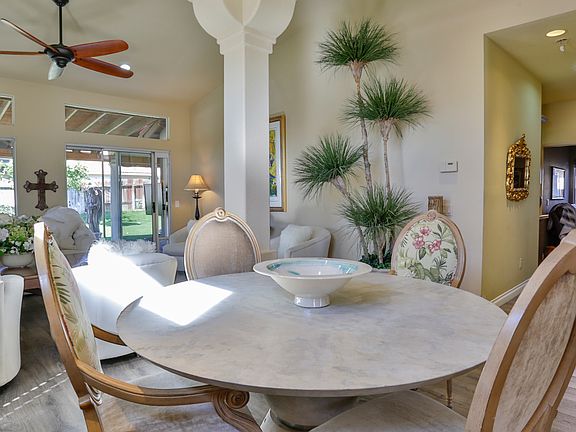 3rd image of 45905 Queen Palm Ln