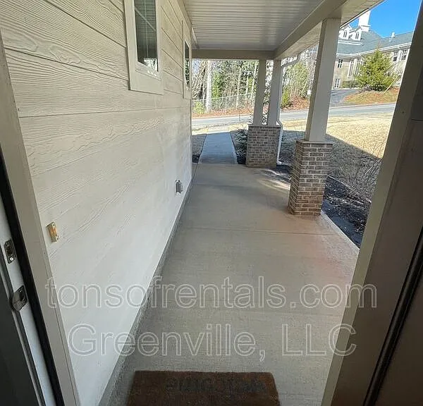 536 Twin Lake Rd — Photo 4