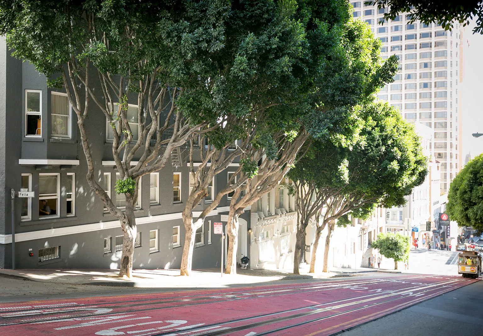 634 Powell — Photo 4
