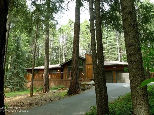 12716 Red Dog Rd, Nevada City, CA 95959