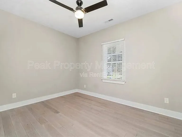 1203 N 19th St — Photo 18