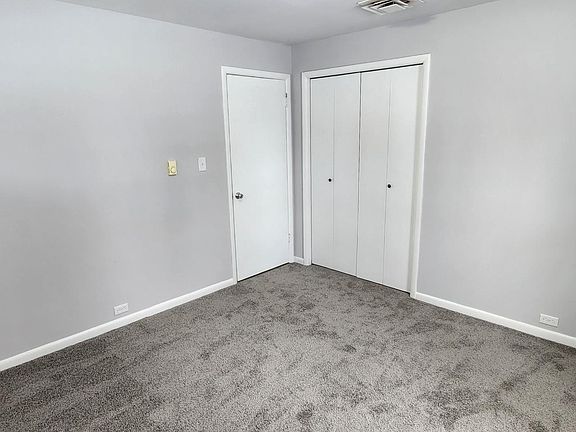 3rd image of 1291 Fairgreen Ave