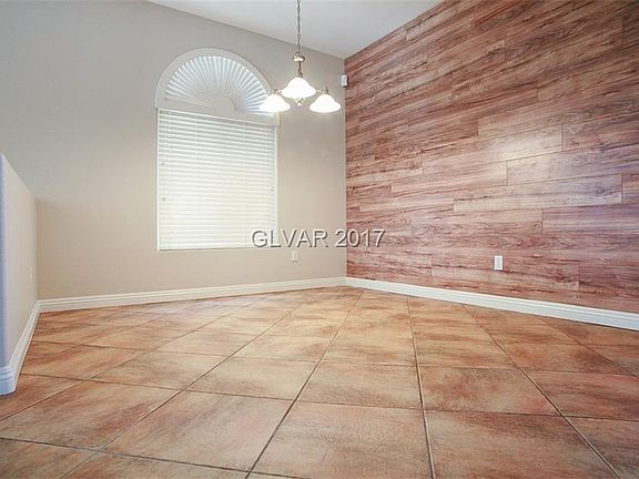 3rd image of 9008 Ochoa St