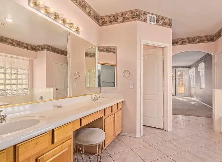 17806 N Becke Ln — Photo 26