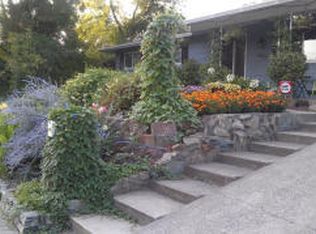 4135 Travona St, Redding, CA 96001