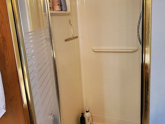 5th image of 1360 Pelican Ln