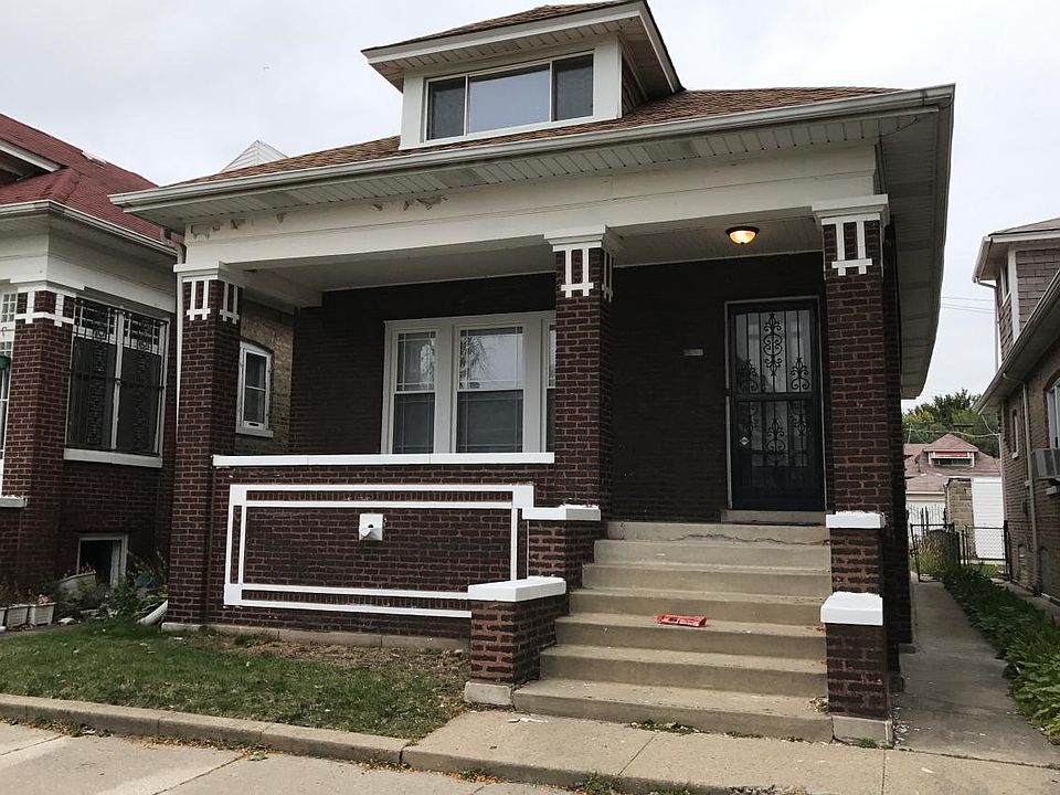 7632 S Vernon Ave - Outside