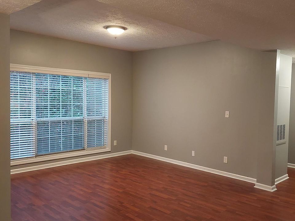 Main living room - shown unfurnished