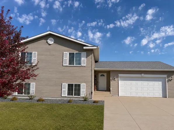 1505 3rd St SW, Rice, MN 56367