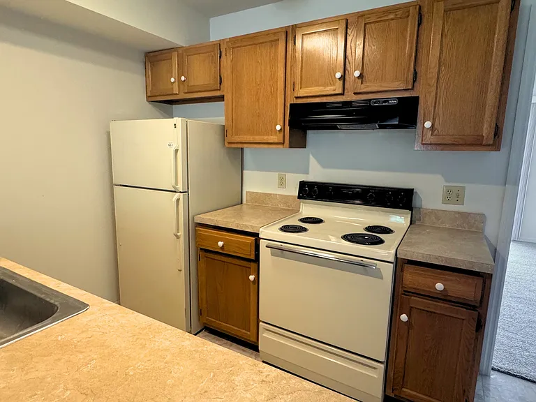 54 Westpointe Dr #54 — Photo 8