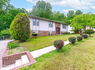 105 Tidewater Ln, Oak Ridge, TN 37830