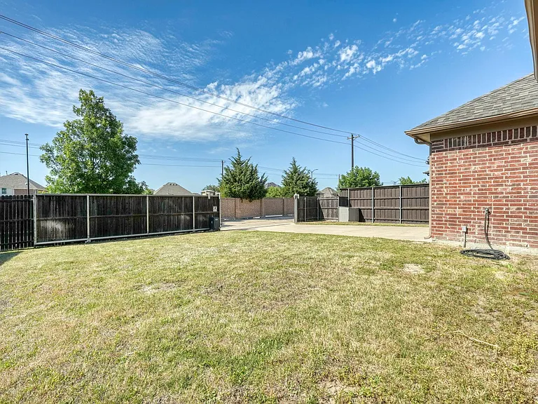 4380 Live Springs Rd — Photo 36