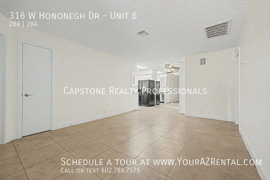 La Crescenta Comfort Awaits: Charming 2 Bed, 2 Bath in a Prime Location! — Photo 3