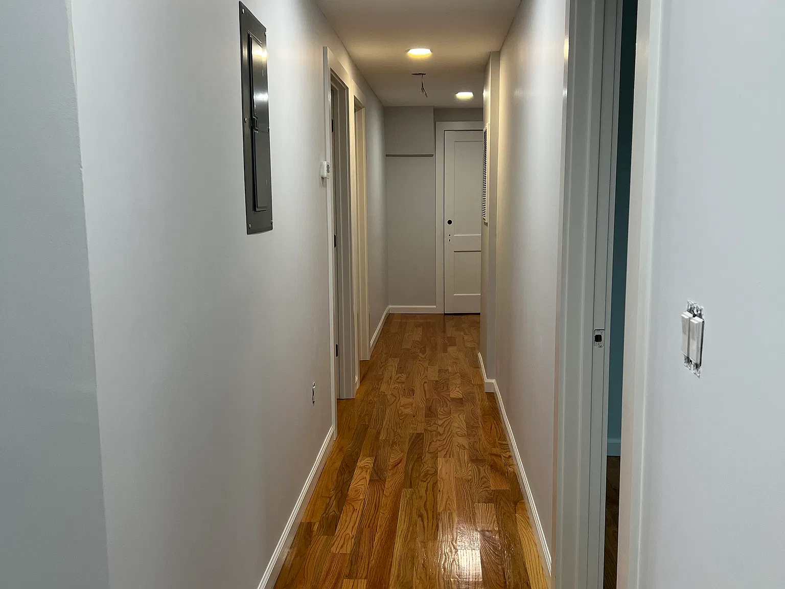 4 bed, 750 sqft, $3,000 — Photo 4