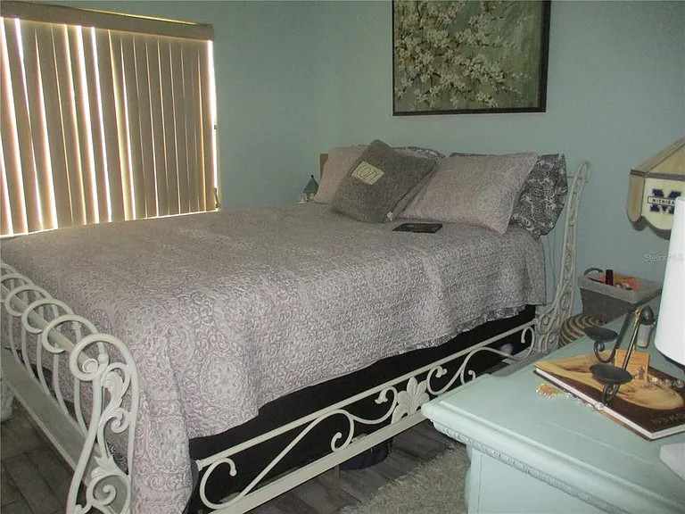 2111 N Halcyon Dr — Photo 17