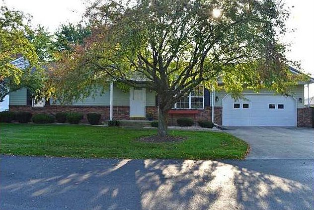 1st image of 3 Augusta Dr