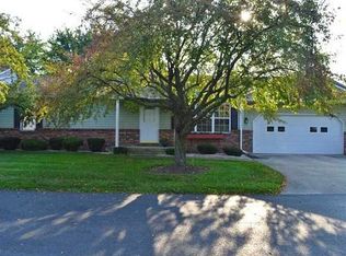 3 Augusta Dr, Bowling Green, OH 43402