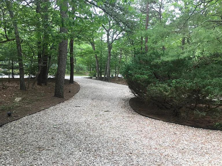 6 Karin Dr — Photo 11