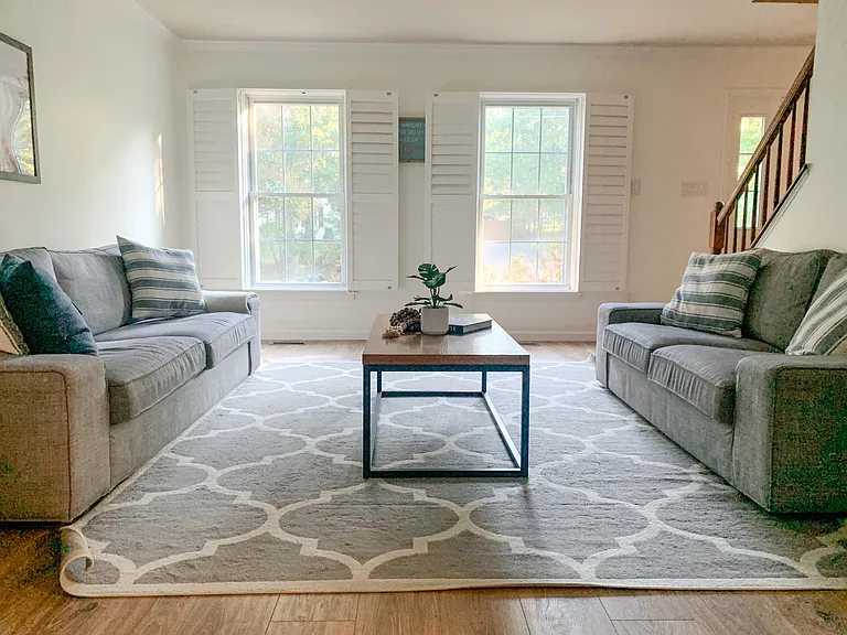 8907 Jameson St — Photo 12