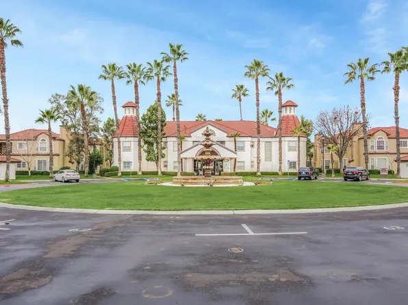 8153 N Cedar Ave APT 218, Fresno, CA 93720