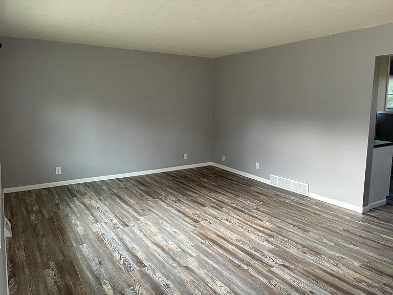 9612 Plymouth Pl — Photo 3