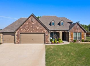 7813 N 144th Ave E, Owasso, OK 74055