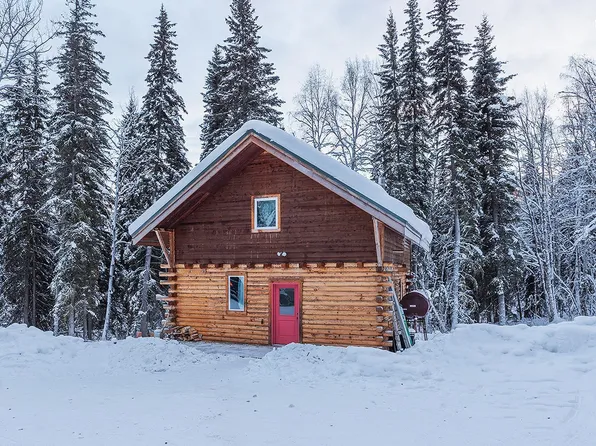 4075 Owl Dr, Fairbanks, AK 99709