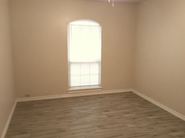 316 Mohawk Trl — Photo 8