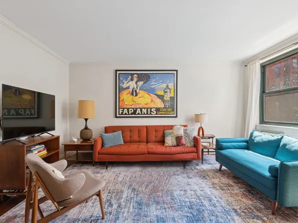 353 West 11th Street 2B image 2 of 15