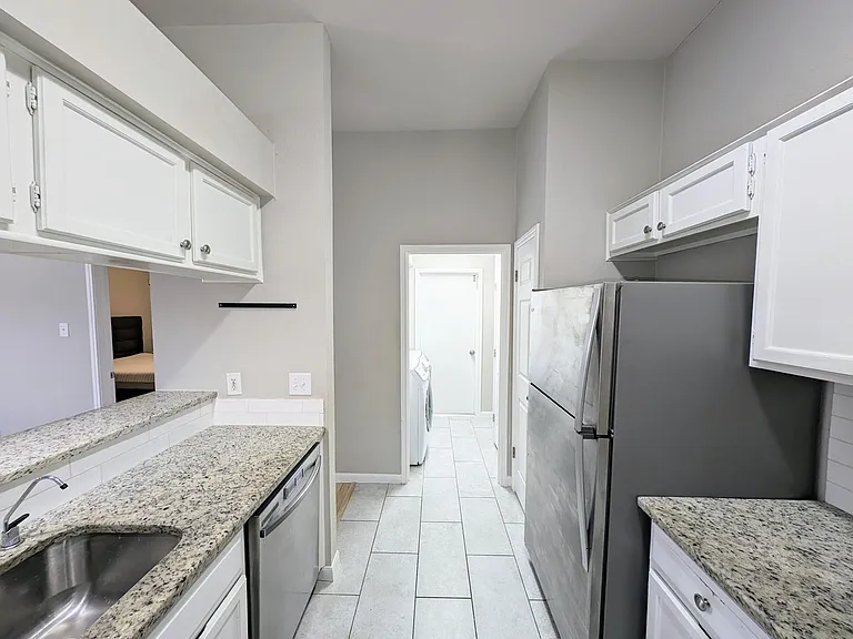 507 Lee Dr — Photo 9