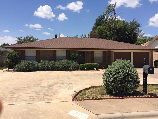 1st image of 3715 Oakridge Dr