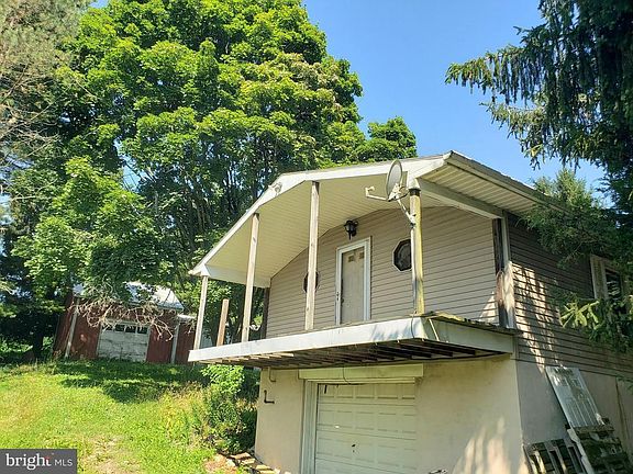 4th image of 15694 Whitcraft Rd