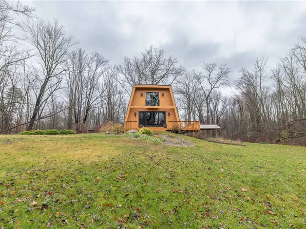 64 Webster Rd, Spencerport, NY 14559