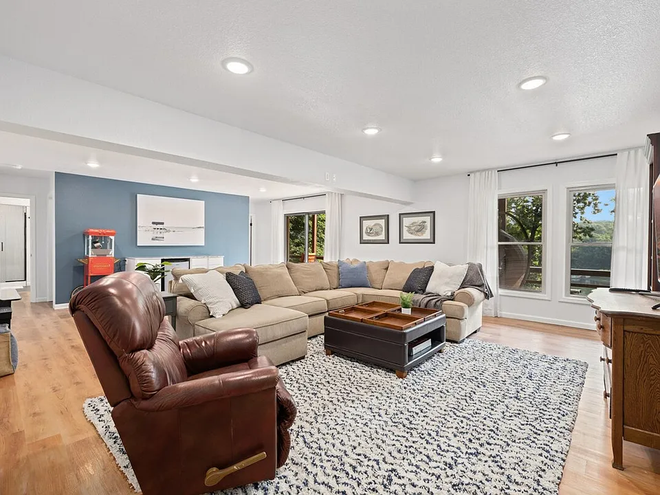 1 Marykirk Ln #ID1221821P